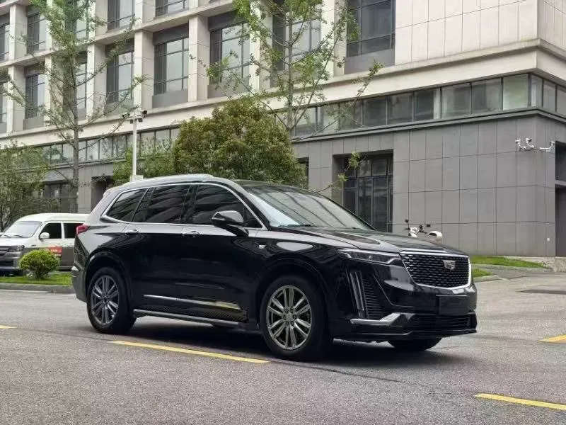 2022 Cadillac XT6 2.0T 237HP L4 9AT,autocango,china used car exporter,china ev exporter,chinese used car exporter,chinese used ev exporter