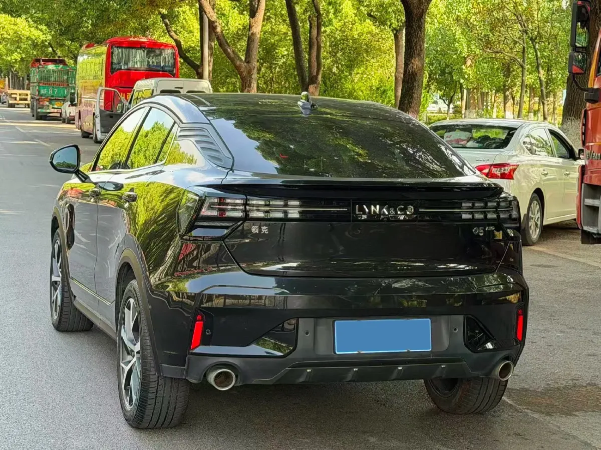 2020 LYNK&CO 05 2.0T 254HP L4 8AT,autocango,china used car exporter,china ev exporter,chinese used car exporter,chinese used ev exporter