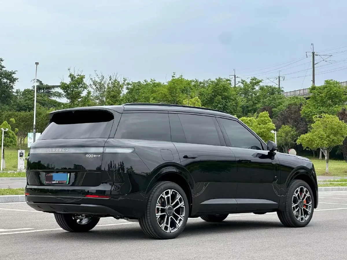 2025 LYNK&CO 900 2.0T 254HP L4 3DHT PHEV,autocango,china used car exporter,china ev exporter,chinese used car exporter,chinese used ev exporter