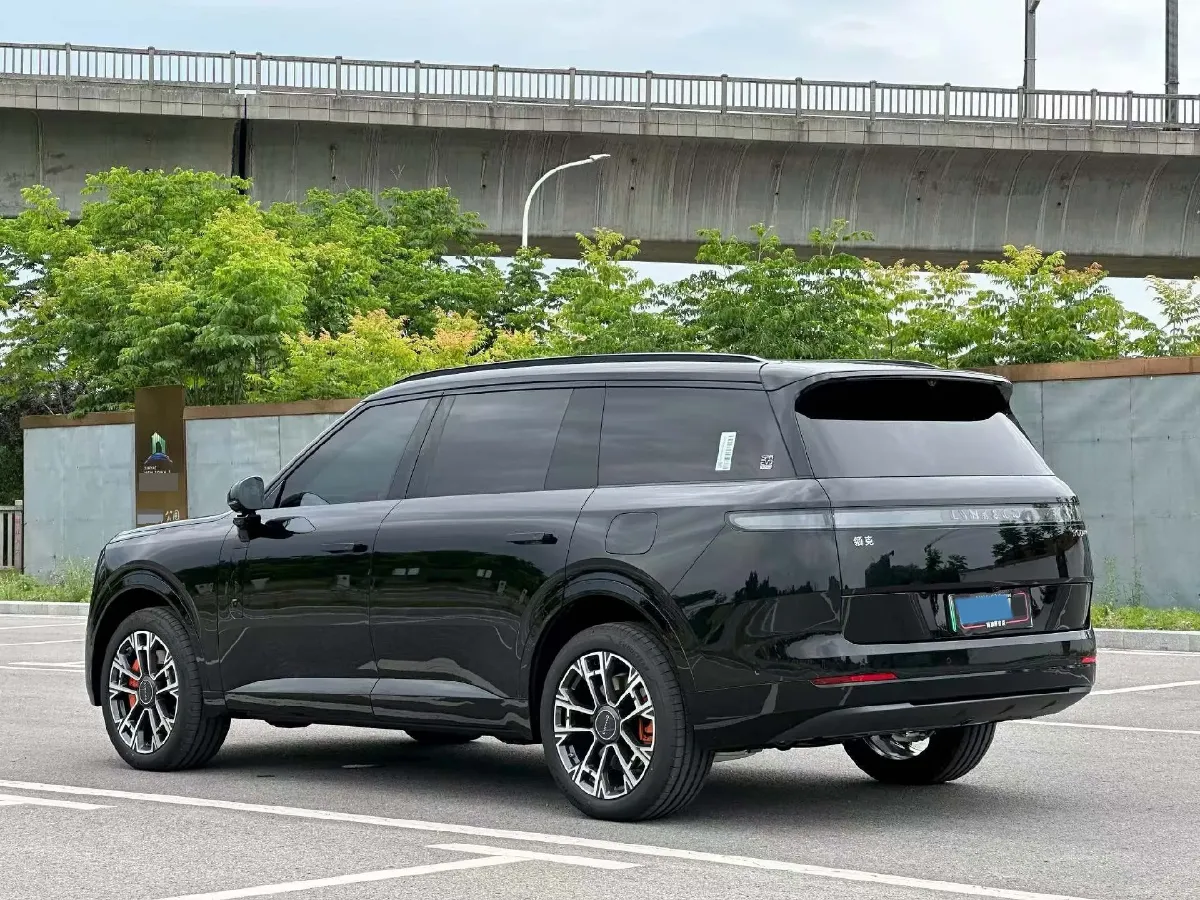2025 LYNK&CO 900 2.0T 254HP L4 3DHT PHEV,autocango,china used car exporter,china ev exporter,chinese used car exporter,chinese used ev exporter