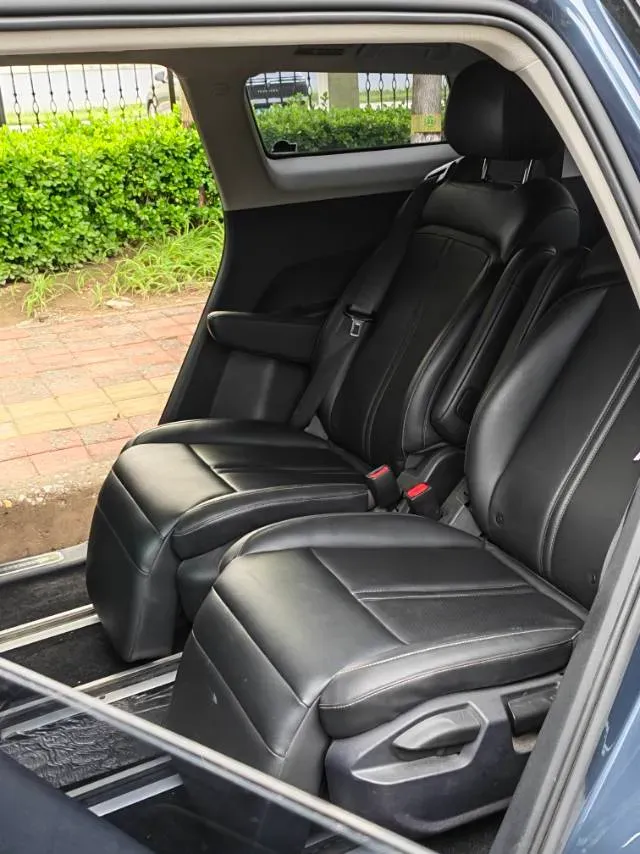2020 WuLing KaiJie 1.5T 147HP L4 CVT,autocango,china used car exporter,china ev exporter,chinese used car exporter,chinese used ev exporter