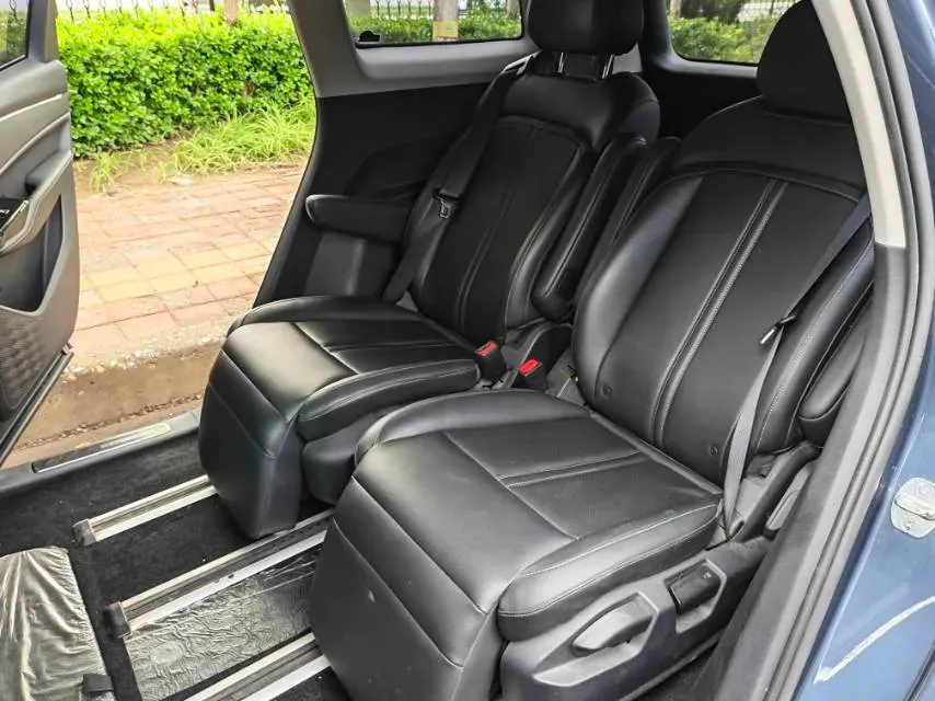 2020 WuLing KaiJie 1.5T 147HP L4 CVT,autocango,china used car exporter,china ev exporter,chinese used car exporter,chinese used ev exporter
