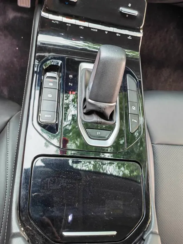 2020 WuLing KaiJie 1.5T 147HP L4 CVT,autocango,china used car exporter,china ev exporter,chinese used car exporter,chinese used ev exporter