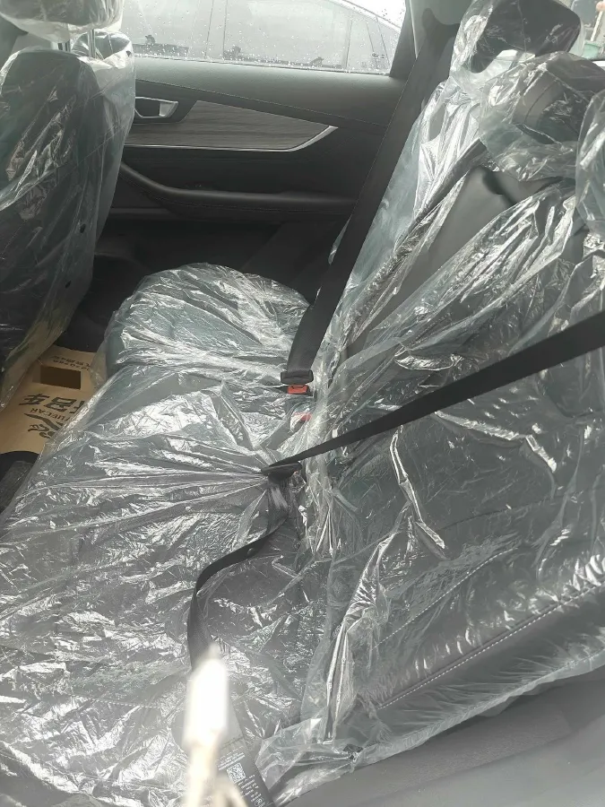 2023 Chery Tiggo 8 Plus 1.6T 197HP L4 7DCT,autocango,china used car exporter,china ev exporter,chinese used car exporter,chinese used ev exporter