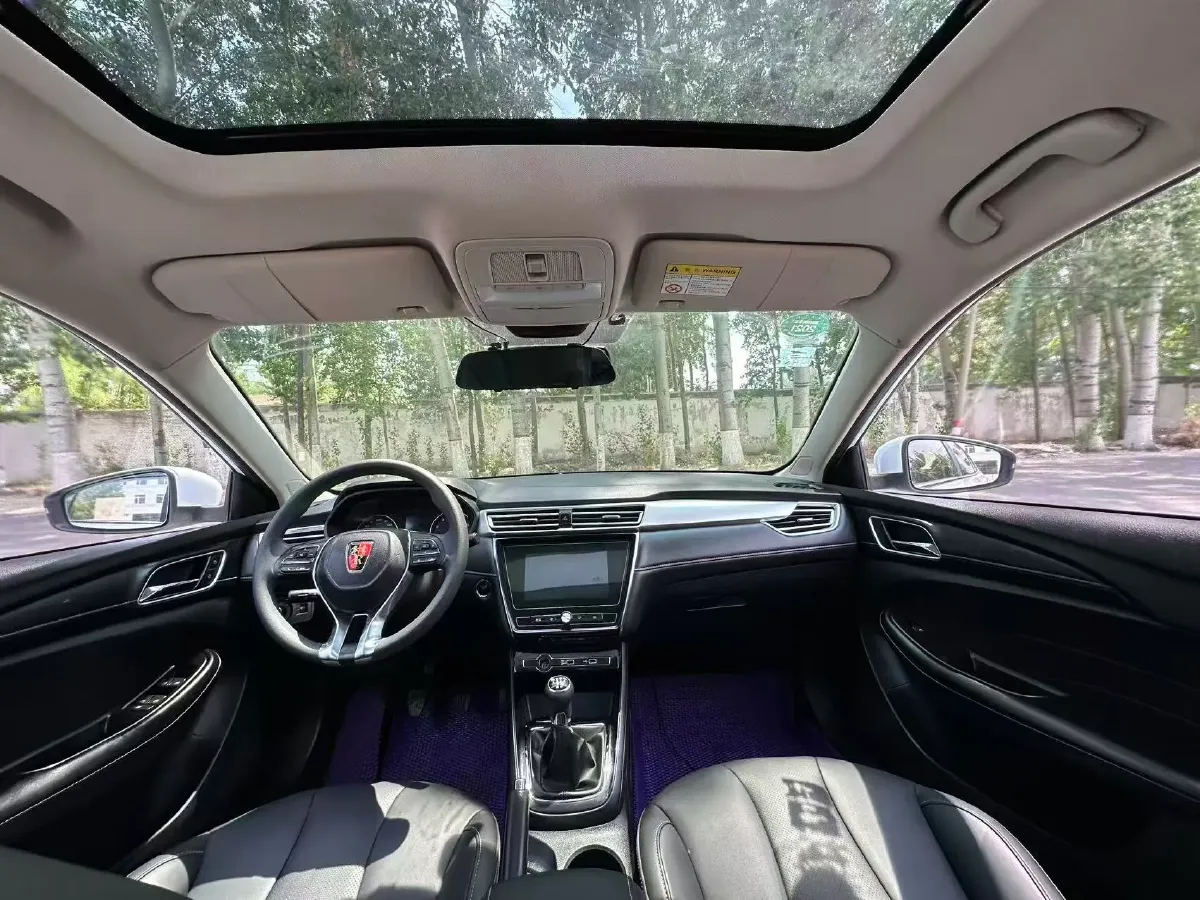 2019 Roewe i5 1.5L 120HP L4 5MT,autocango,china used car exporter,china ev exporter,chinese used car exporter,chinese used ev exporter