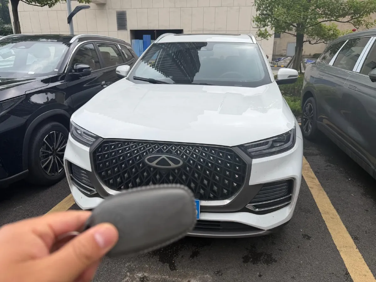 2024 Chery Tiggo 8 Plus 2.0T 254HP L4 7DCT,autocango,china used car exporter,china ev exporter,chinese used car exporter,chinese used ev exporter