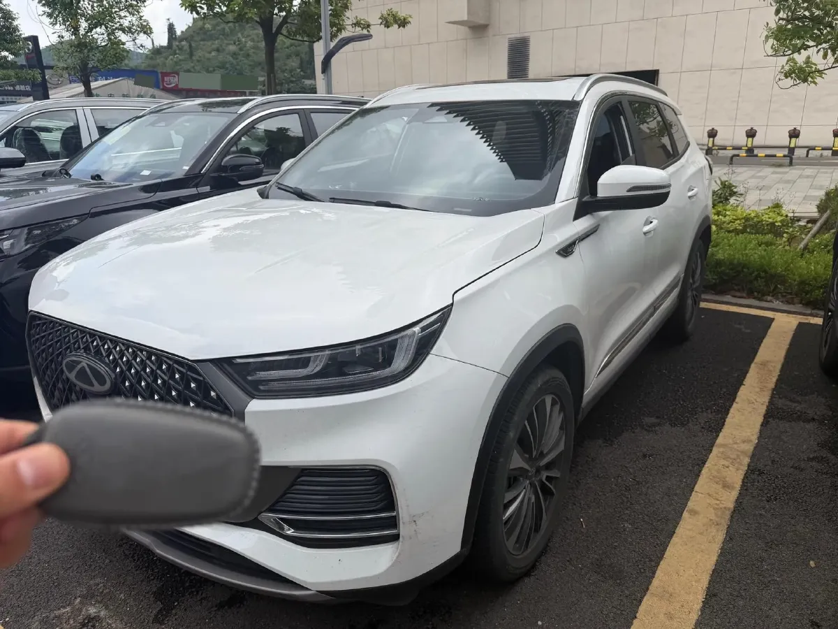 2024 Chery Tiggo 8 Plus 2.0T 254HP L4 7DCT,autocango,china used car exporter,china ev exporter,chinese used car exporter,chinese used ev exporter