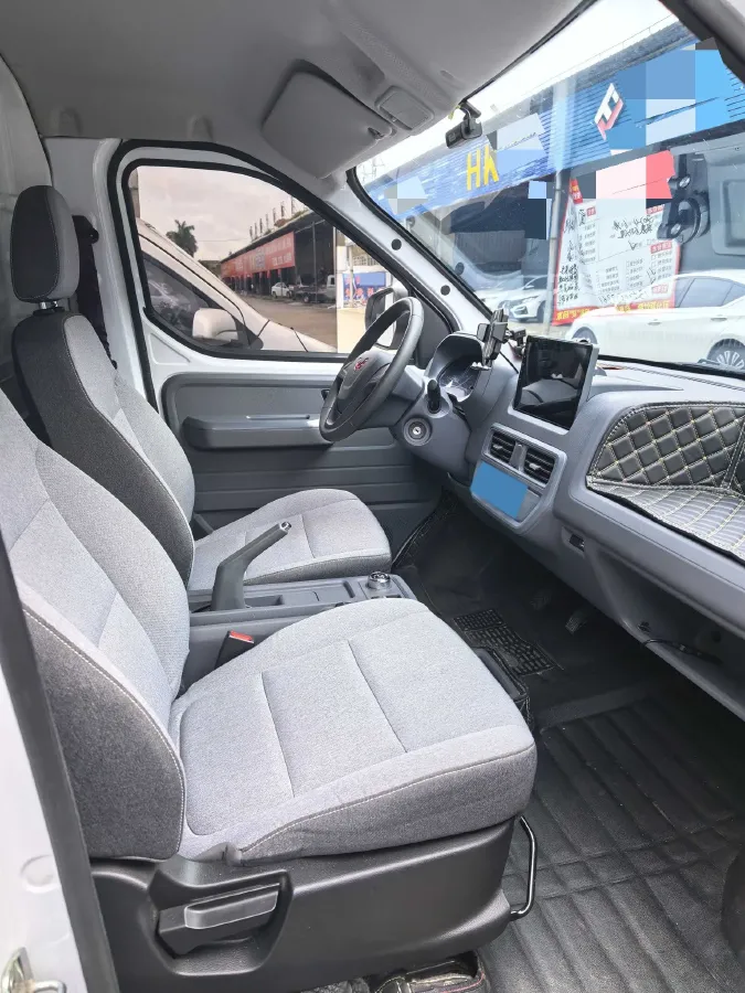 2024 WuLing YangGuang BEV 41.9KWH,autocango,china used car exporter,china ev exporter,chinese used car exporter,chinese used ev exporter