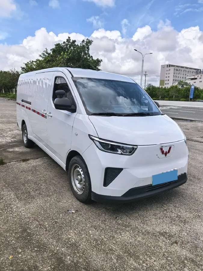 2024 WuLing YangGuang BEV 41.9KWH,autocango,china used car exporter,china ev exporter,chinese used car exporter,chinese used ev exporter
