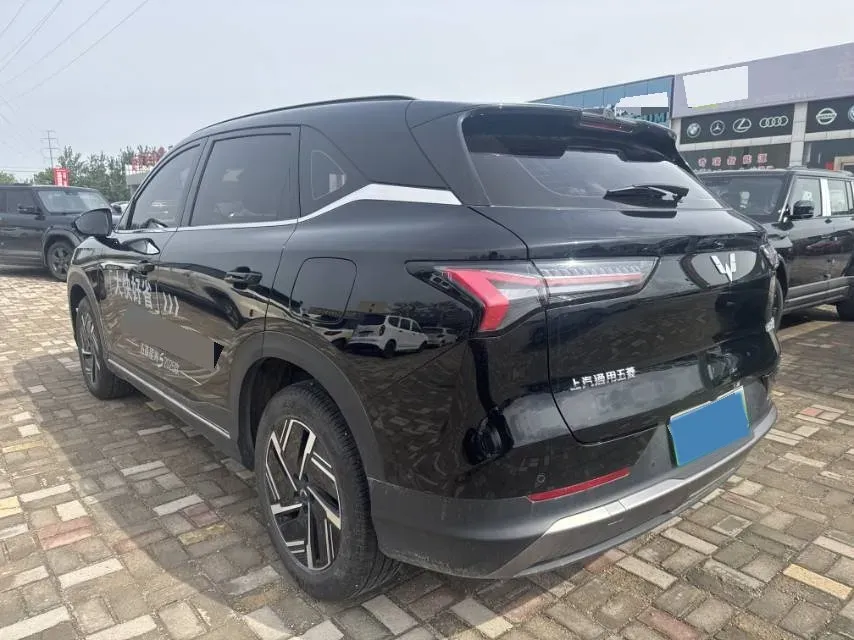 2025 WuLing XingGuangS 1.5T 143HP L4 E-CVT PHEV,autocango,china used car exporter,china ev exporter,chinese used car exporter,chinese used ev exporter