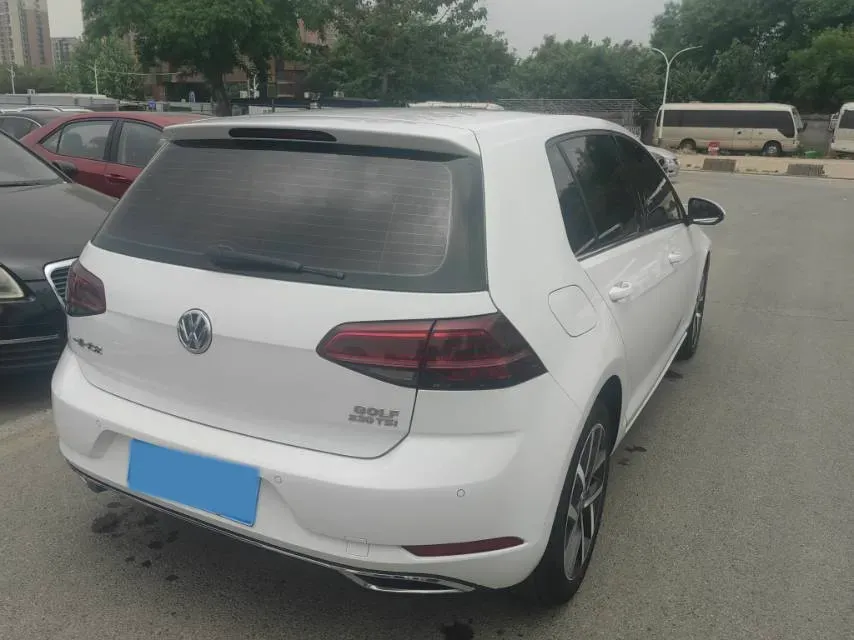 2018 Volkswagen Golf 1.4T 131HP L4 7DCT,autocango,china used car exporter,china ev exporter,chinese used car exporter,chinese used ev exporter