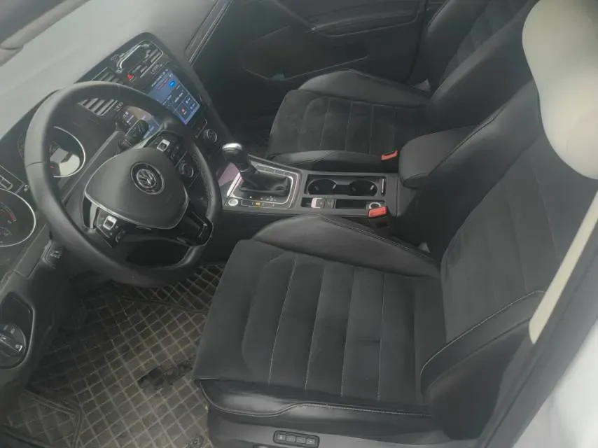2018 Volkswagen Golf 1.4T 131HP L4 7DCT,autocango,china used car exporter,china ev exporter,chinese used car exporter,chinese used ev exporter