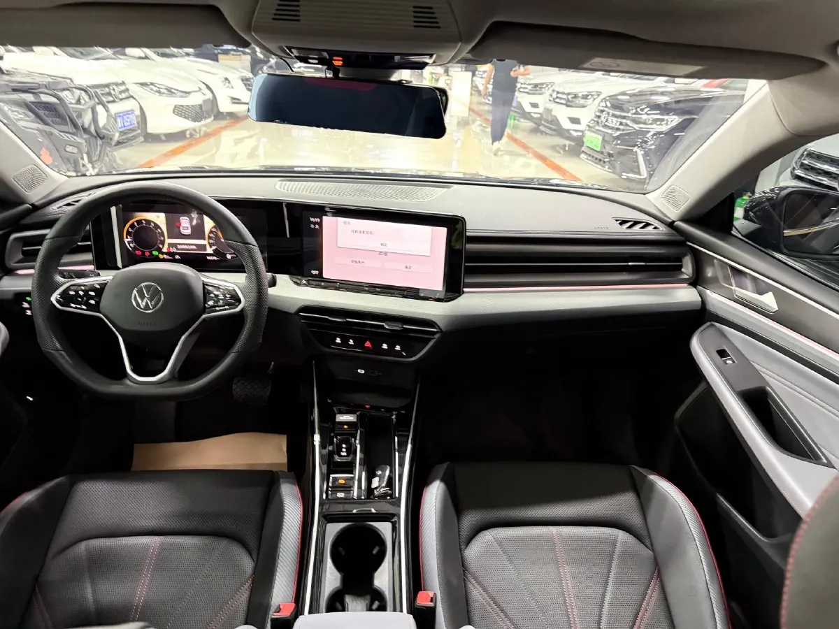 2023 Volkswagen Lamando 1.4T 150HP L4 7DCT,autocango,china used car exporter,china ev exporter,chinese used car exporter,chinese used ev exporter