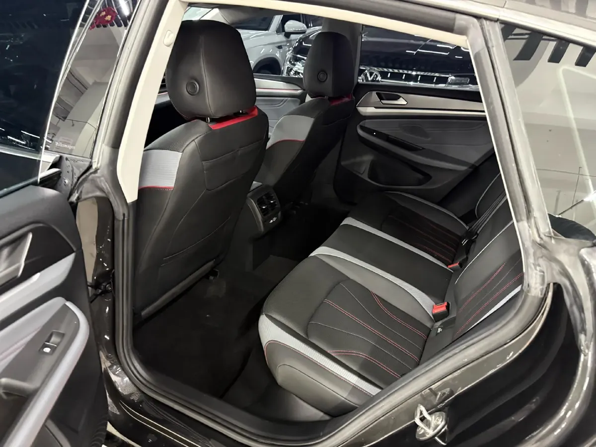 2023 Volkswagen Lamando 1.4T 150HP L4 7DCT,autocango,china used car exporter,china ev exporter,chinese used car exporter,chinese used ev exporter