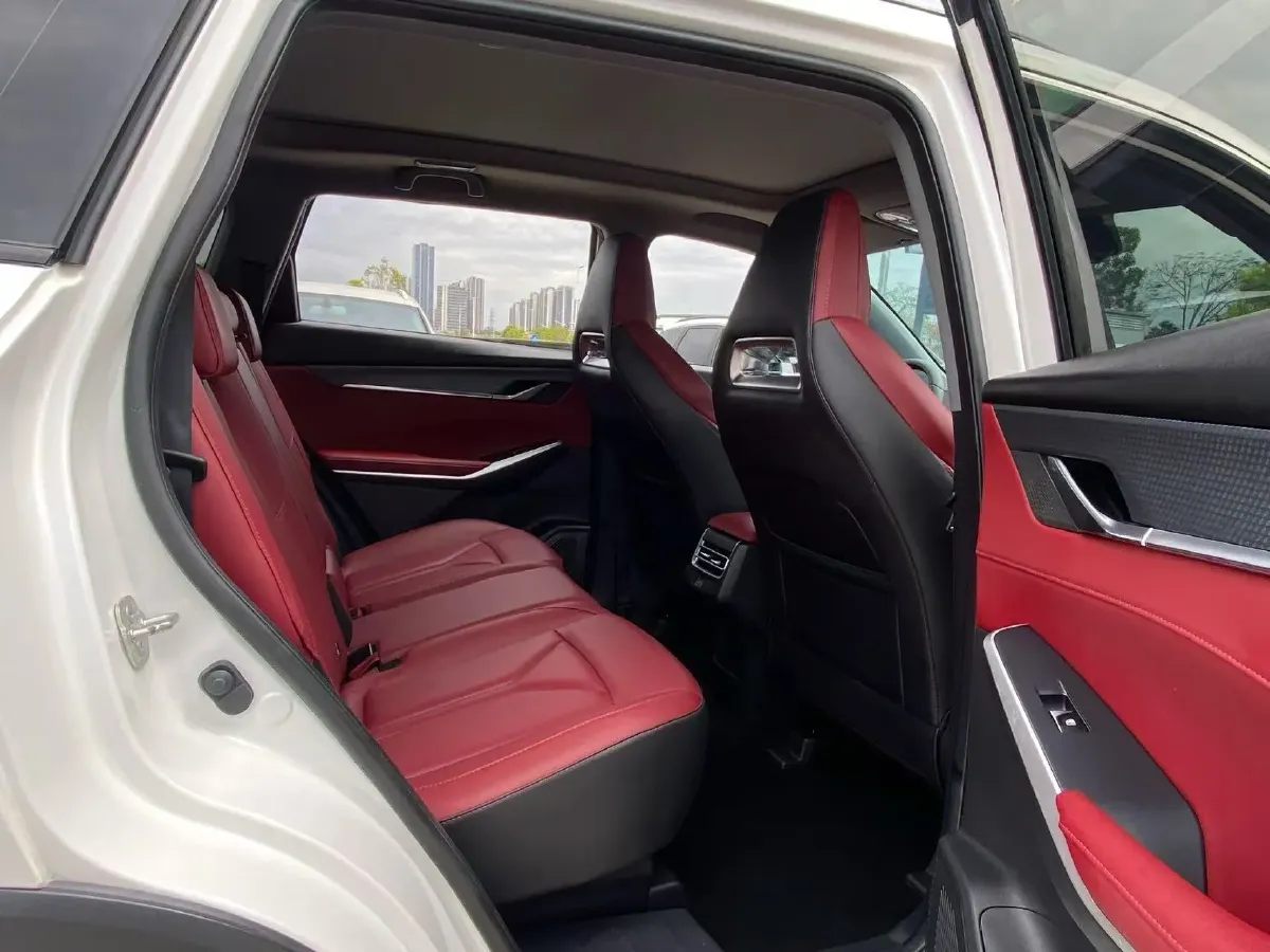 2022 ChangAn CS75 Plus 1.5T 188HP L4 8AT,autocango,china used car exporter,china ev exporter,chinese used car exporter,chinese used ev exporter