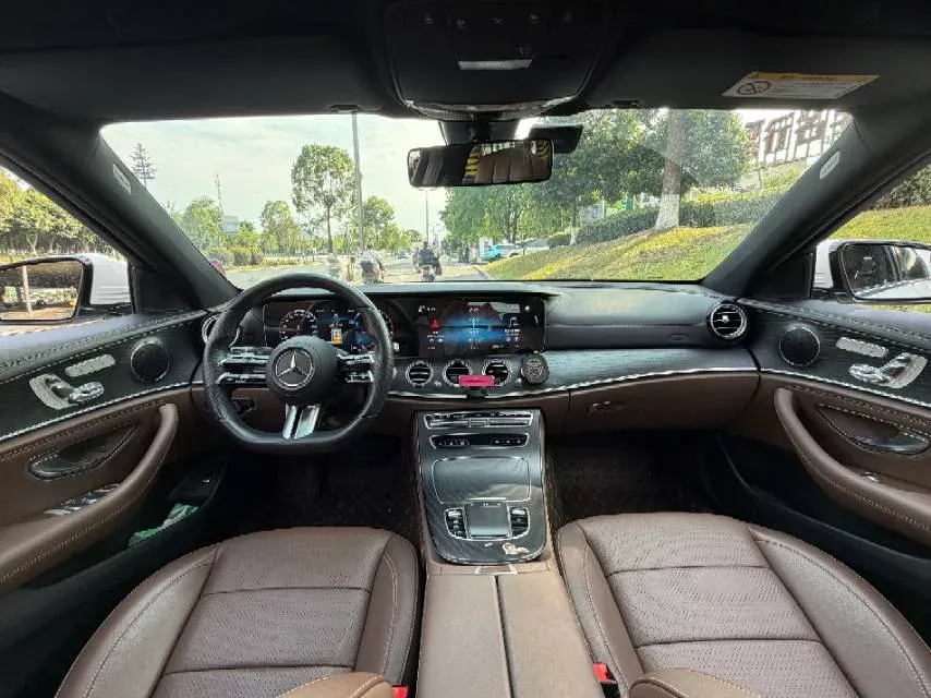 2021 Mercedes-Benz E Class 2.0T 258HP L4 9AT,autocango,china used car exporter,china ev exporter,chinese used car exporter,chinese used ev exporter
