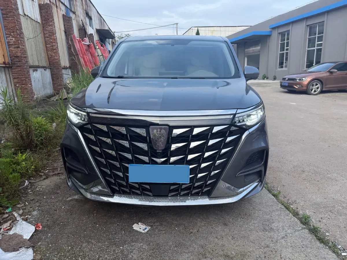2023 Roewe iMAX8 2.0T 234HP L4 8AT,autocango,china used car exporter,china ev exporter,chinese used car exporter,chinese used ev exporter