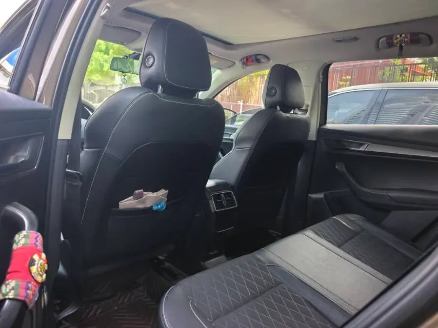 2019 Skoda Karoq 1.4T 150HP L4 7DCT,autocango,china used car exporter,china ev exporter,chinese used car exporter,chinese used ev exporter