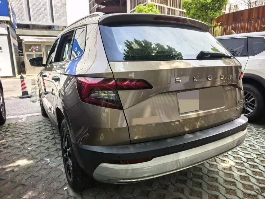 2019 Skoda Karoq 1.4T 150HP L4 7DCT,autocango,china used car exporter,china ev exporter,chinese used car exporter,chinese used ev exporter