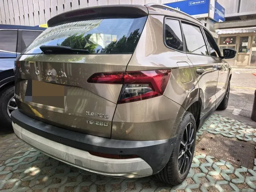 2019 Skoda Karoq 1.4T 150HP L4 7DCT,autocango,china used car exporter,china ev exporter,chinese used car exporter,chinese used ev exporter