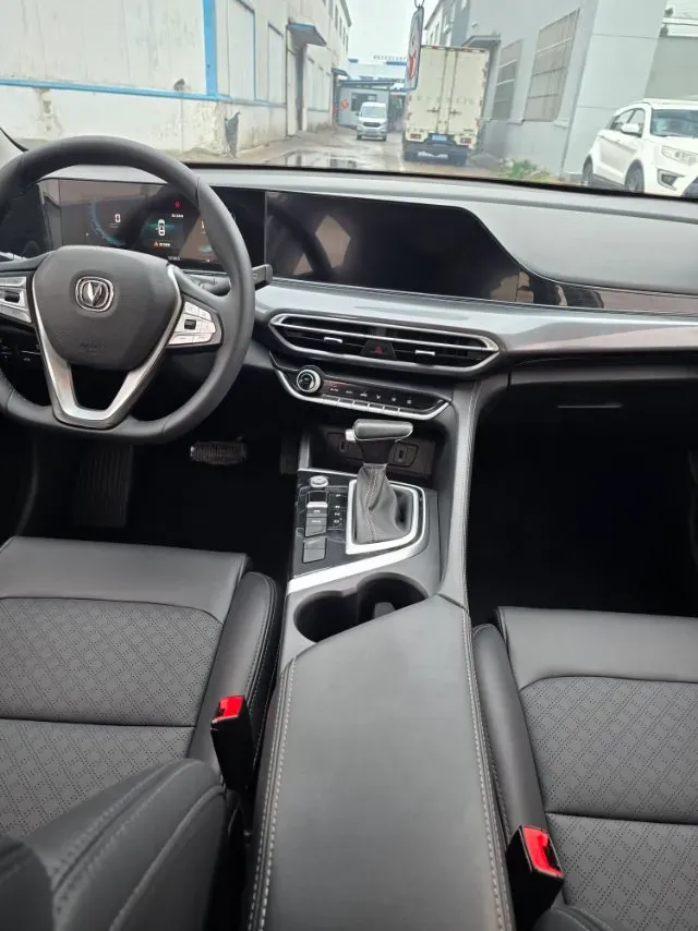2020 ChangAn Eado 1.4T 158HP L4 7DCT,autocango,china used car exporter,china ev exporter,chinese used car exporter,chinese used ev exporter