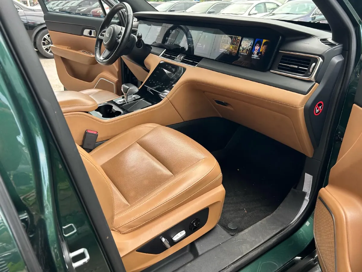 2021 Li ONE Range Extended 131HP REEV 40.5KWH,autocango,china used car exporter,china ev exporter,chinese used car exporter,chinese used ev exporter