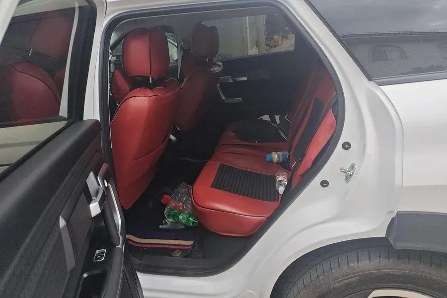 2023 Chery Exploration 06 1.6T 197HP L4 7DCT,autocango,china used car exporter,china ev exporter,chinese used car exporter,chinese used ev exporter