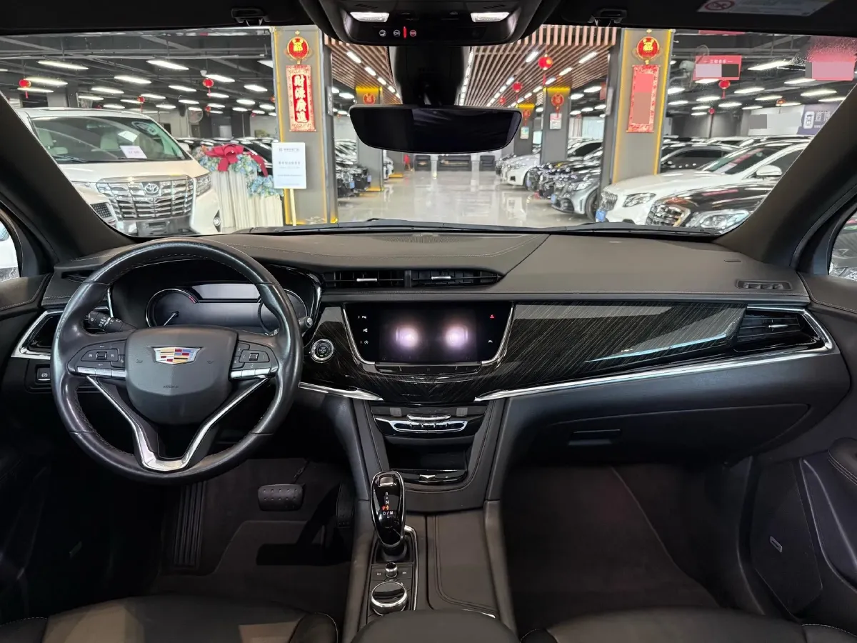 2020 Cadillac XT6 2.0T 241HP L4 9AT,autocango,china used car exporter,china ev exporter,chinese used car exporter,chinese used ev exporter