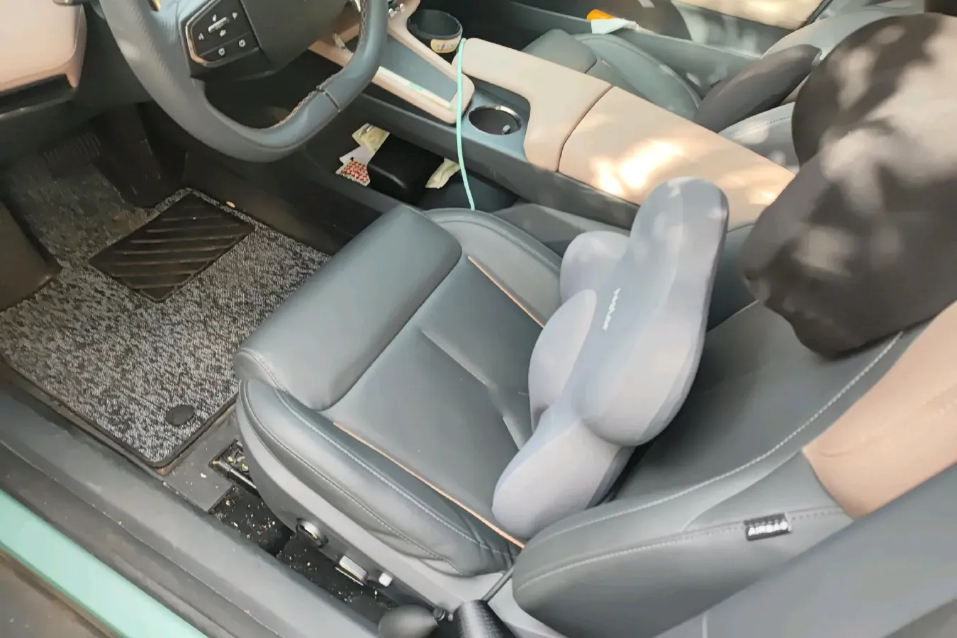 2022 Mazda 3 Axela 2.0L 158HP L4 6AT,autocango,china used car exporter,china ev exporter,chinese used car exporter,chinese used ev exporter