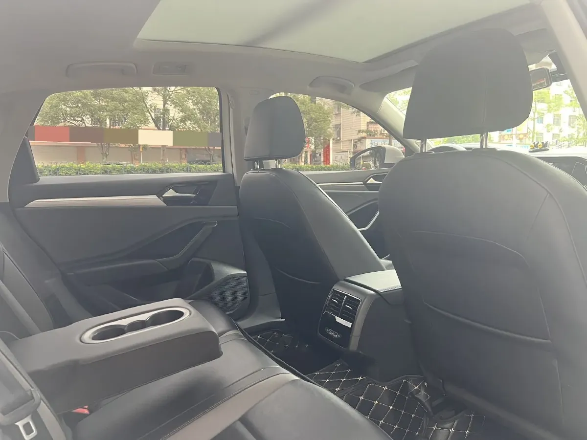 2020 Volkswagen Sagitar 1.4T 150HP L4 7DCT,autocango,china used car exporter,china ev exporter,chinese used car exporter,chinese used ev exporter
