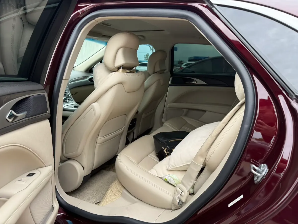 2018 Lincoln MKZ 2.0T 203HP L4 6AT,autocango,china used car exporter,china ev exporter,chinese used car exporter,chinese used ev exporter