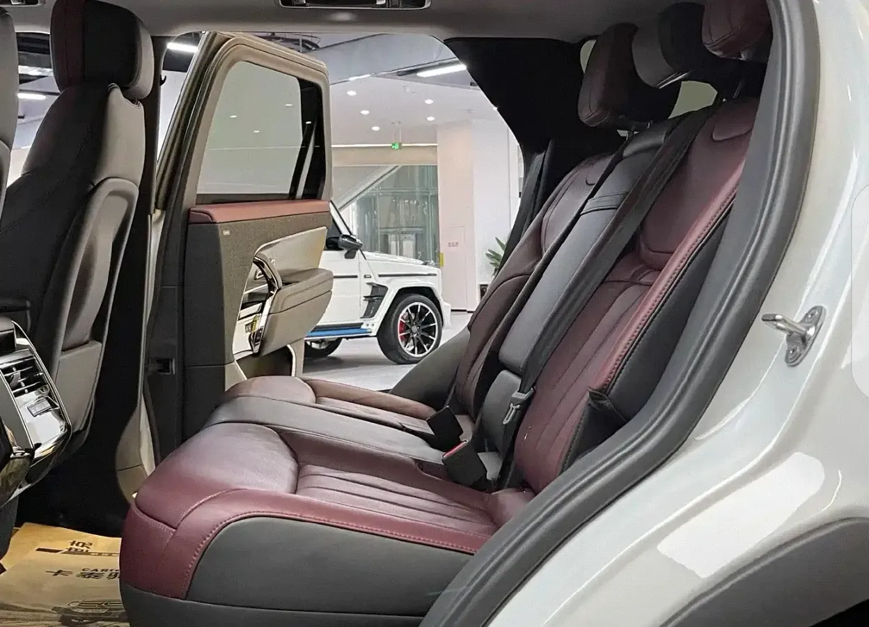 2024 Land Rover Range Rover Sport 3.0T 400HP L6 8AT,autocango,china used car exporter,china ev exporter,chinese used car exporter,chinese used ev exporter