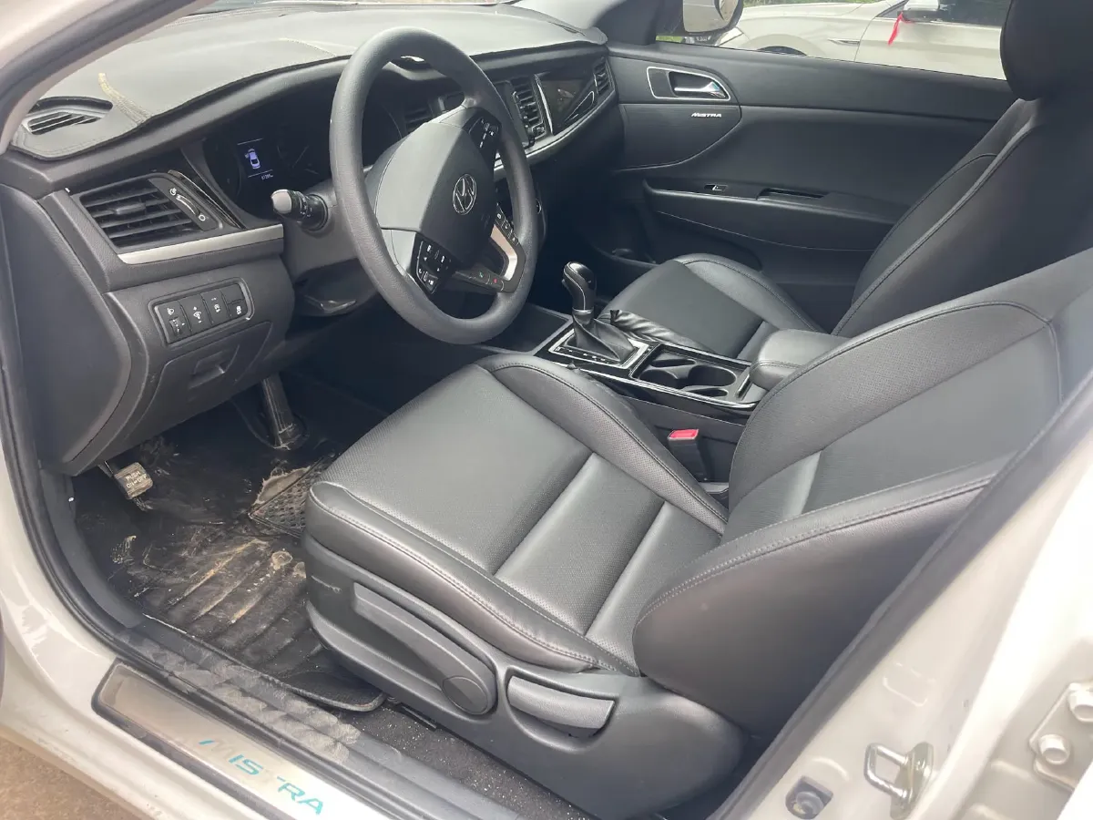 2017 Hyundai Mistra 1.8L 143HP L4 6AT,autocango,china used car exporter,china ev exporter,chinese used car exporter,chinese used ev exporter