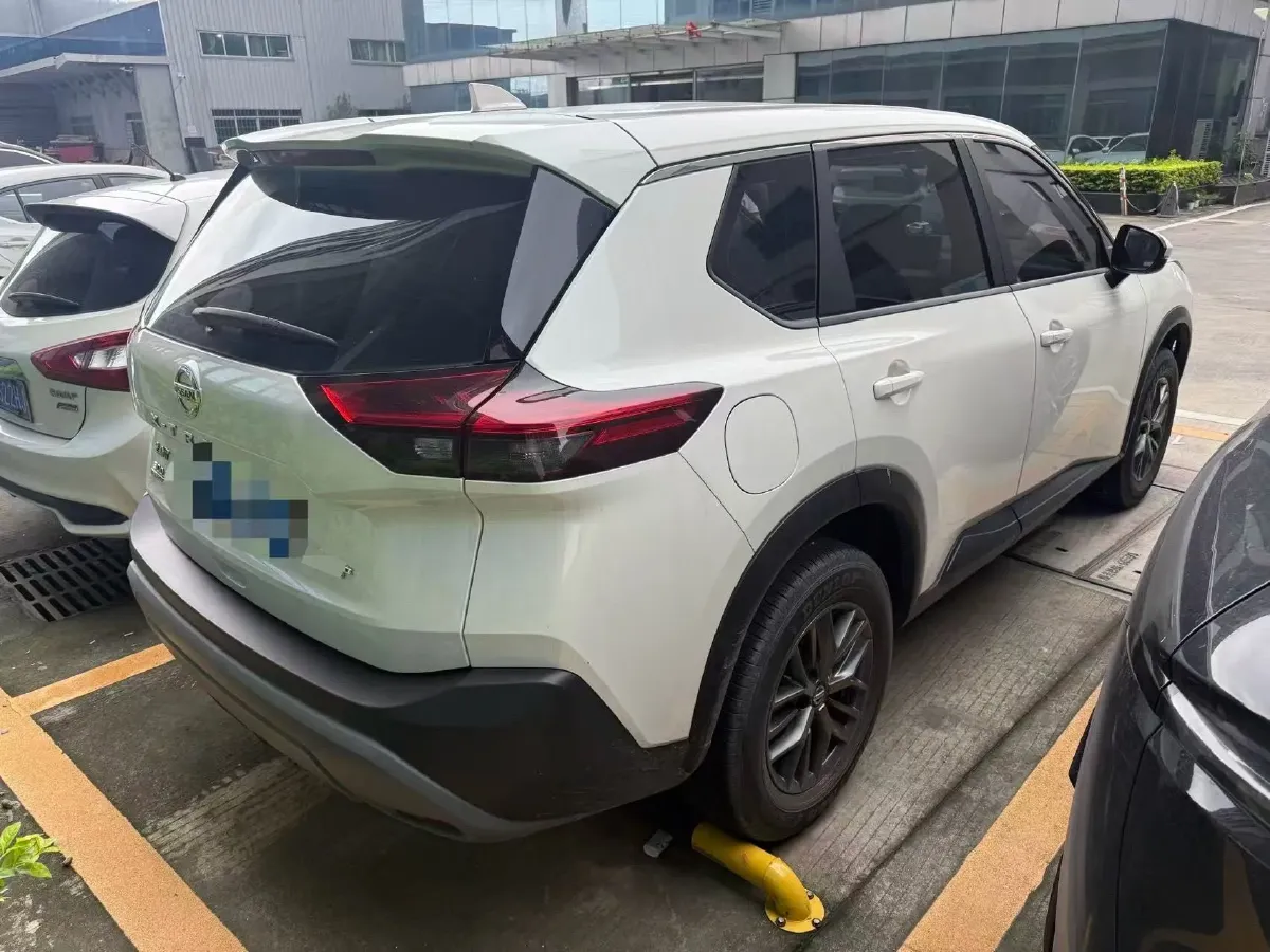 2022 Nissan X-Trail 1.5T 204HP L3 CVT,autocango,china used car exporter,china ev exporter,chinese used car exporter,chinese used ev exporter