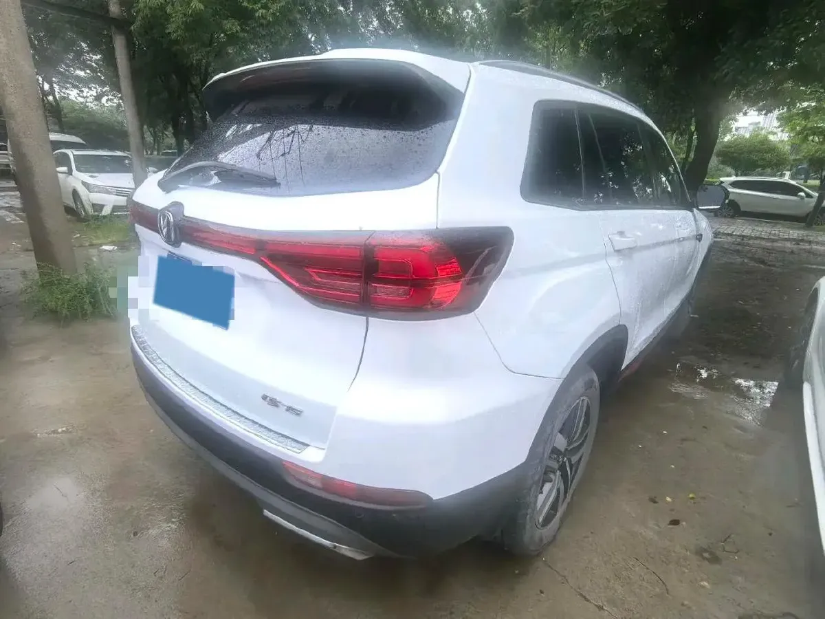 2023 ChangAn CS75 1.5T 188HP L4 7DCT,autocango,china used car exporter,china ev exporter,chinese used car exporter,chinese used ev exporter