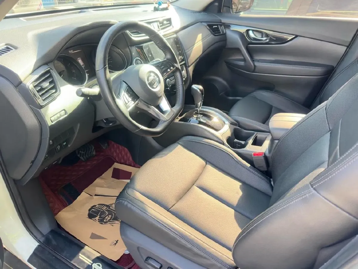 2022 Nissan X-Trail 2.0L 151HP L4 CVT,autocango,china used car exporter,china ev exporter,chinese used car exporter,chinese used ev exporter