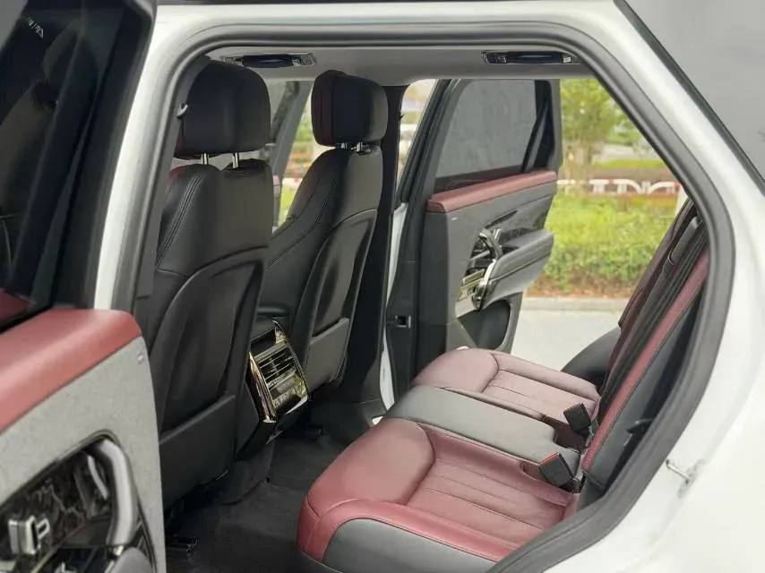 2024 Land Rover Range Rover Sport 3.0T 400HP L6 8AT,autocango,china used car exporter,china ev exporter,chinese used car exporter,chinese used ev exporter