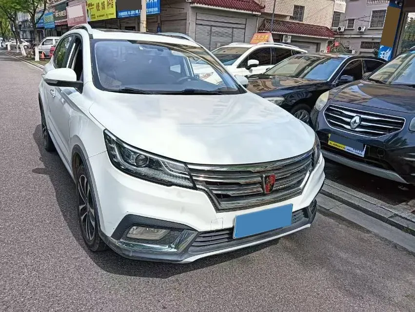 2018 Roewe i6 1.0T 125HP L3 6MT,autocango,china used car exporter,china ev exporter,chinese used car exporter,chinese used ev exporter