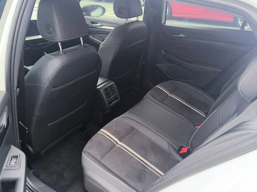 2021 Volkswagen Golf 1.4T 150HP L4 7DCT,autocango,china used car exporter,china ev exporter,chinese used car exporter,chinese used ev exporter