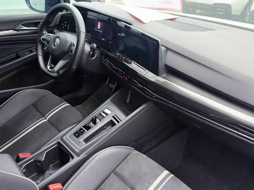 2021 Volkswagen Golf 1.4T 150HP L4 7DCT,autocango,china used car exporter,china ev exporter,chinese used car exporter,chinese used ev exporter