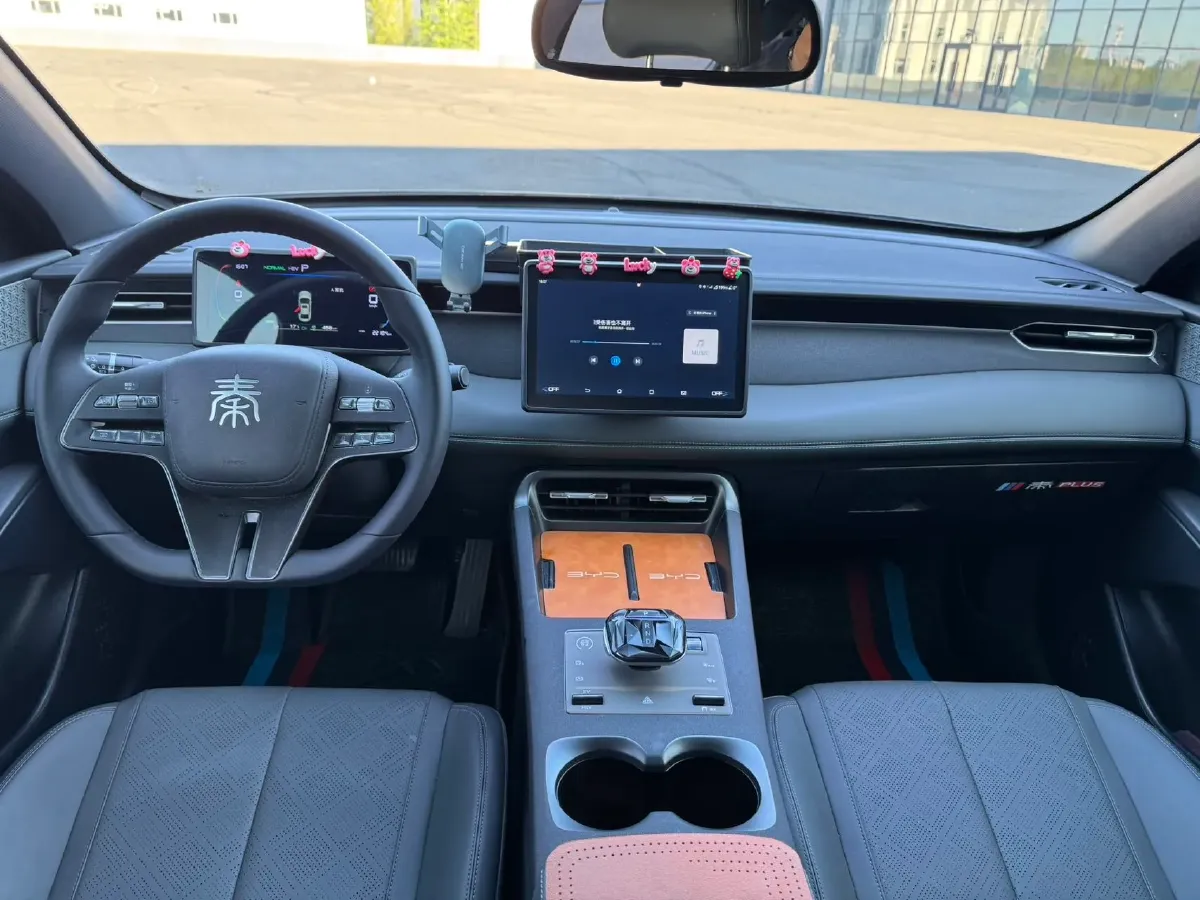 2025 BYD Seal05 DM-i 1.5L 101HP L4 E-CVT PHEV 7.68KWH,autocango,china used car exporter,china ev exporter,chinese used car exporter,chinese used ev exporter