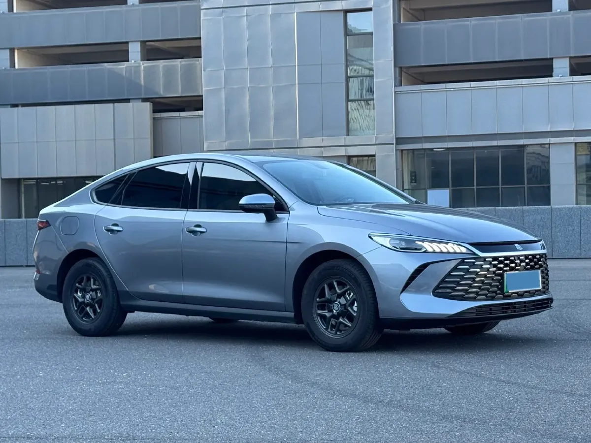 2025 BYD Seal05 DM-i 1.5L 101HP L4 E-CVT PHEV 7.68KWH,autocango,china used car exporter,china ev exporter,chinese used car exporter,chinese used ev exporter