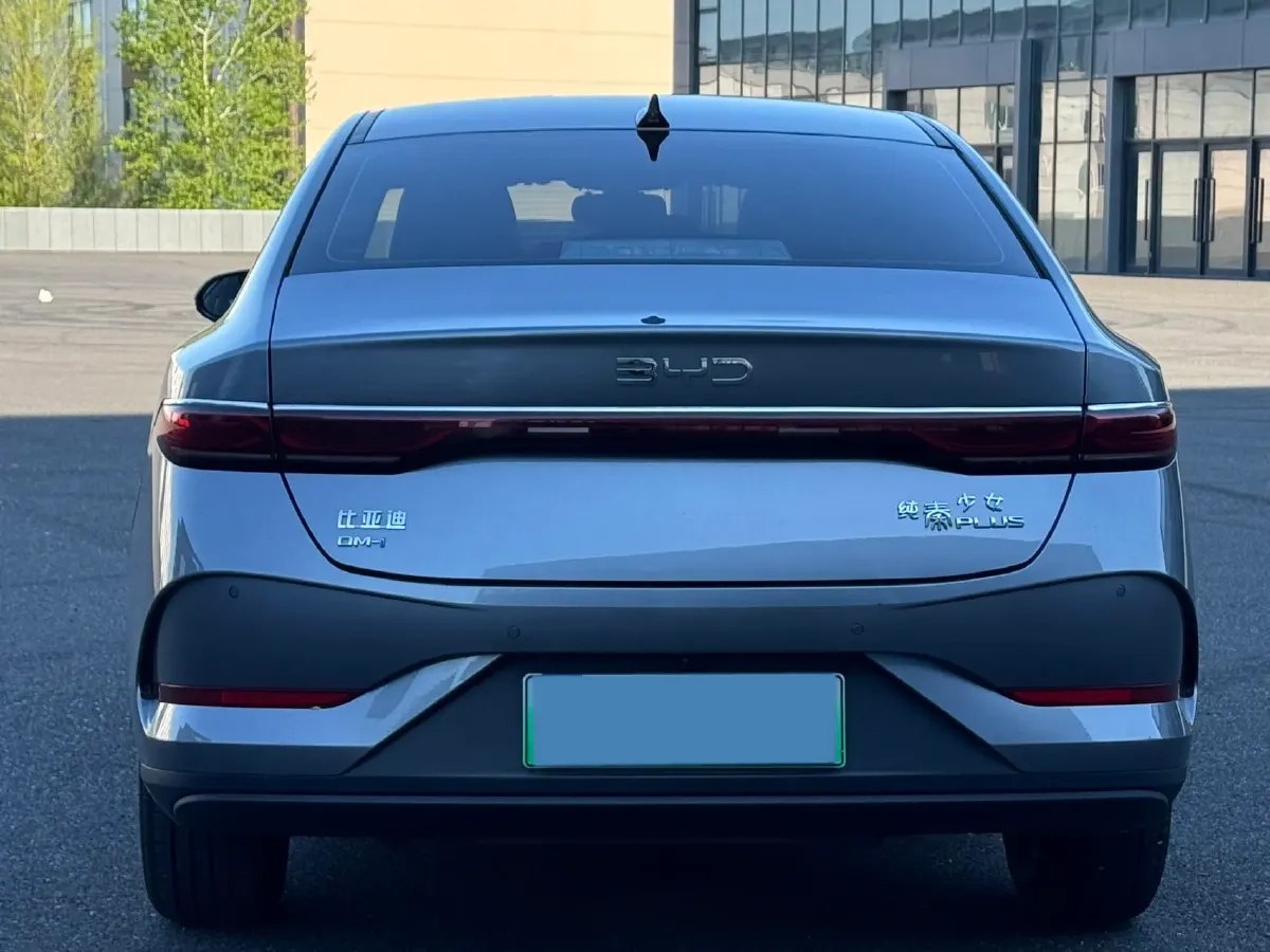 2025 BYD Seal05 DM-i 1.5L 101HP L4 E-CVT PHEV 7.68KWH,autocango,china used car exporter,china ev exporter,chinese used car exporter,chinese used ev exporter