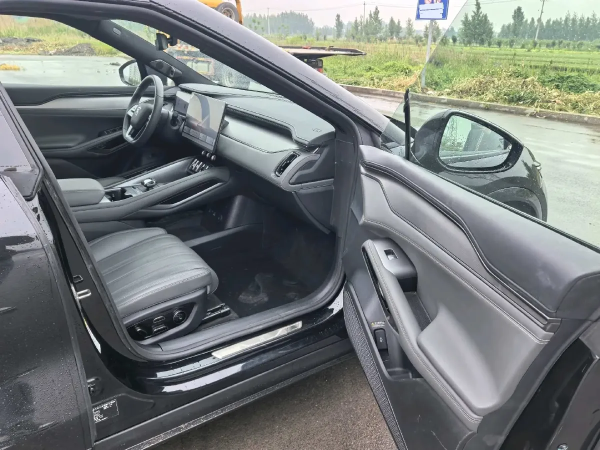 2025 BYD SongL EV BEV 71.8KWH,autocango,china used car exporter,china ev exporter,chinese used car exporter,chinese used ev exporter