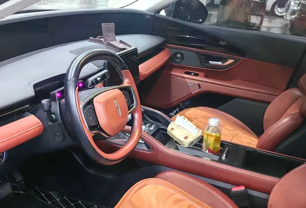 2023 Lincoln Nautilus 2.0T 282HP L4 E-CVT Hybrid,autocango,china used car exporter,china ev exporter,chinese used car exporter,chinese used ev exporter
