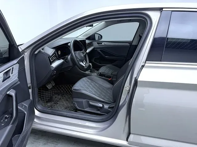 2023 Volkswagen Sagitar 1.4T 150HP L4 7DCT,autocango,china used car exporter,china ev exporter,chinese used car exporter,chinese used ev exporter