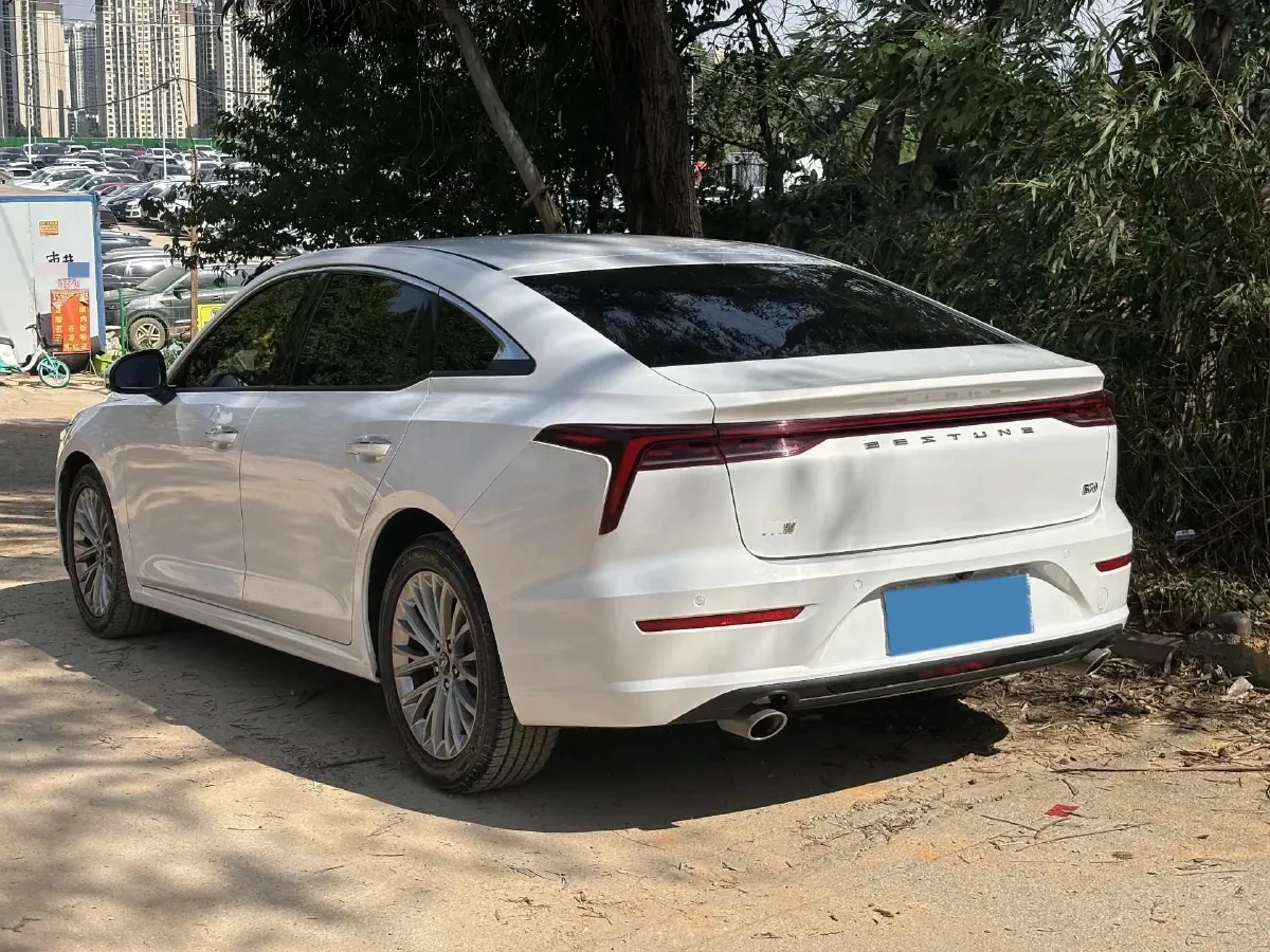 2022 Bestune B70 1.5T 169HP L4 7DCT,autocango,china used car exporter,china ev exporter,chinese used car exporter,chinese used ev exporter