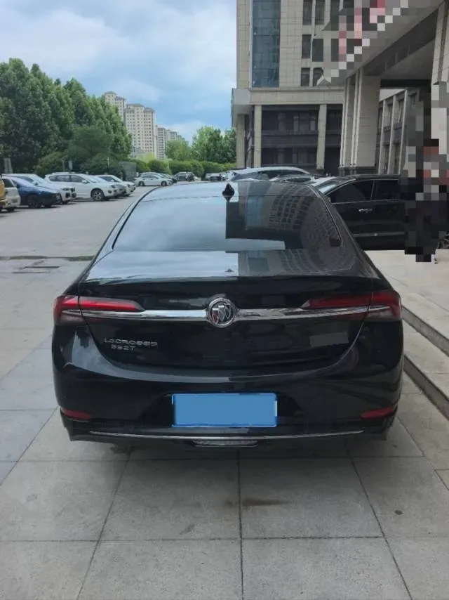 2021 Buick Larcosse 1.5T 169HP L4 9AT,autocango,china used car exporter,china ev exporter,chinese used car exporter,chinese used ev exporter