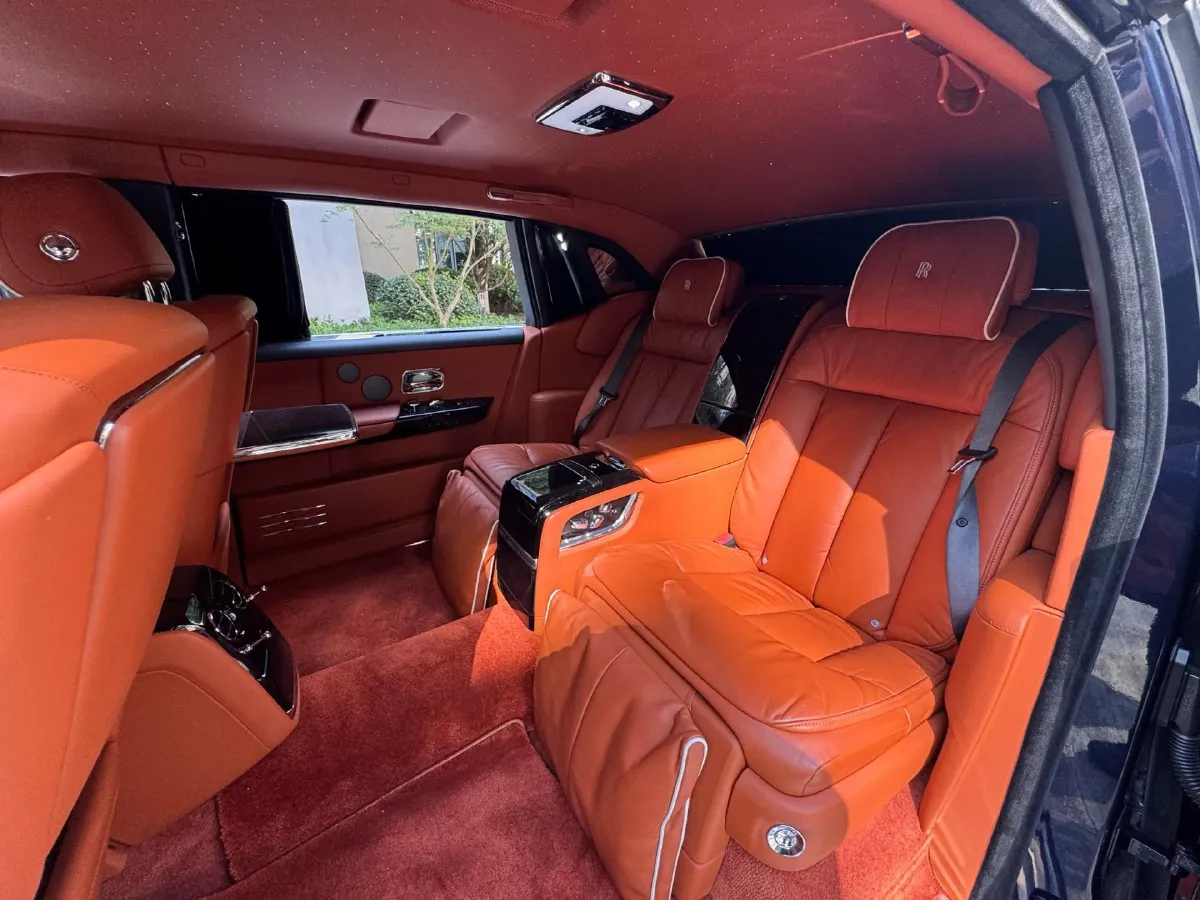 2017 Rolls-Royce Wraith 6.6T 632HP V12 8AT,autocango,china used car exporter,china ev exporter,chinese used car exporter,chinese used ev exporter