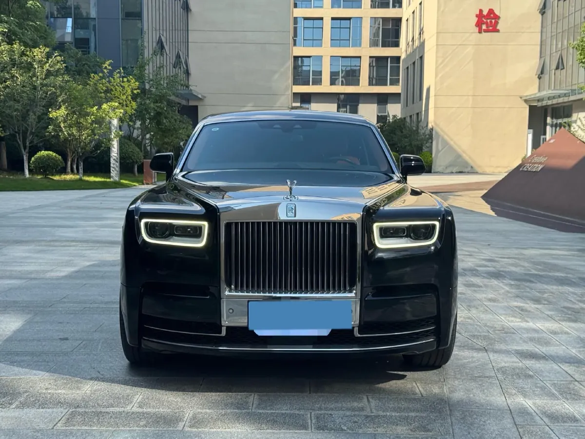 2017 Rolls-Royce Wraith 6.6T 632HP V12 8AT,autocango,china used car exporter,china ev exporter,chinese used car exporter,chinese used ev exporter